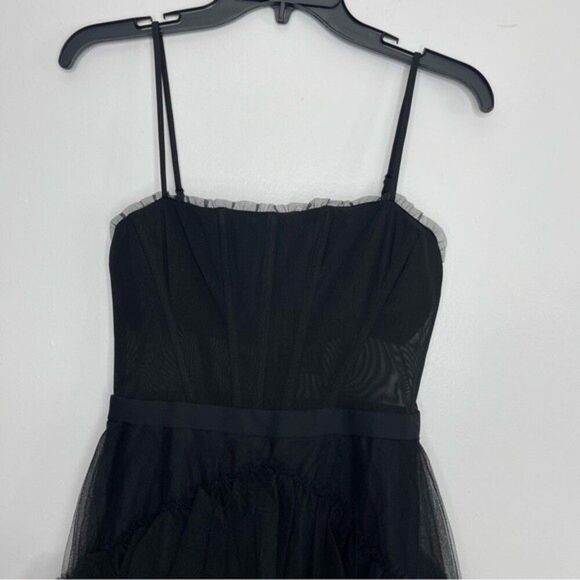 BCBGMaxAzria Black Layered Tulle Wedding Dress - Picture 6 of 10